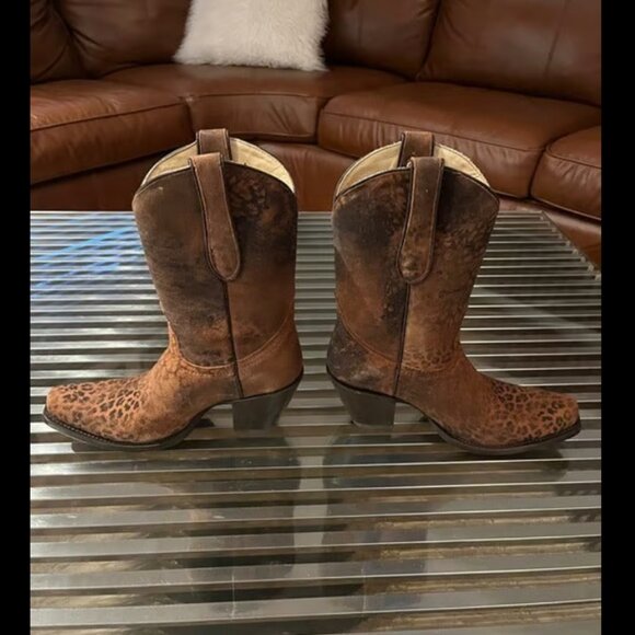 CORRAL BOOTS COWGIRL LD BROWN CHEETAH PRINT SHORT TOP - Picture 3 of 6